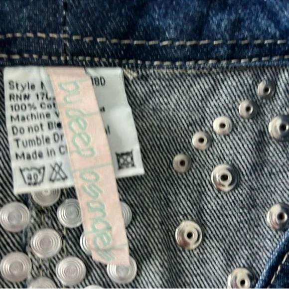 Studded Denim Vest - Picture 4 of 7